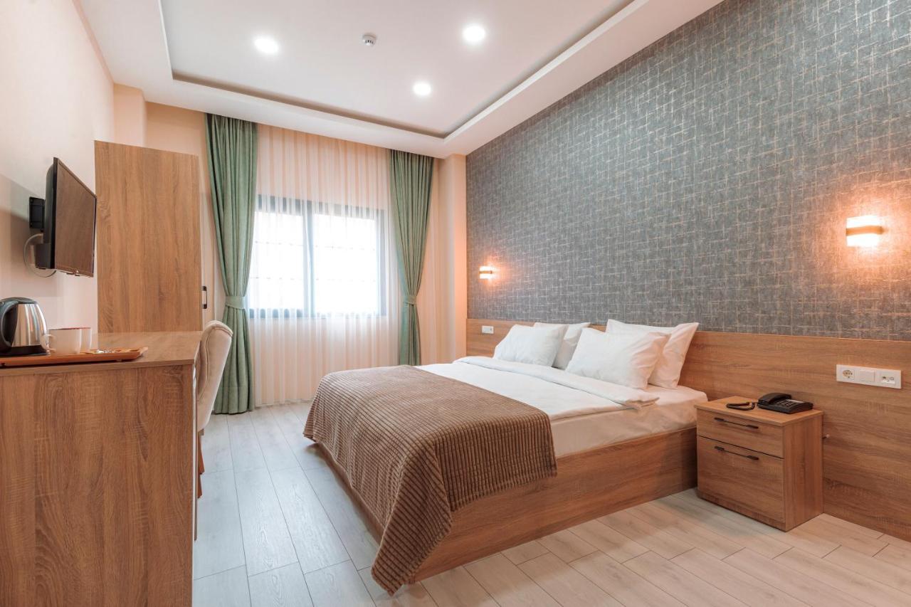 Lidzo Villa Butik Otel ทรับซอน ภายนอก รูปภาพ