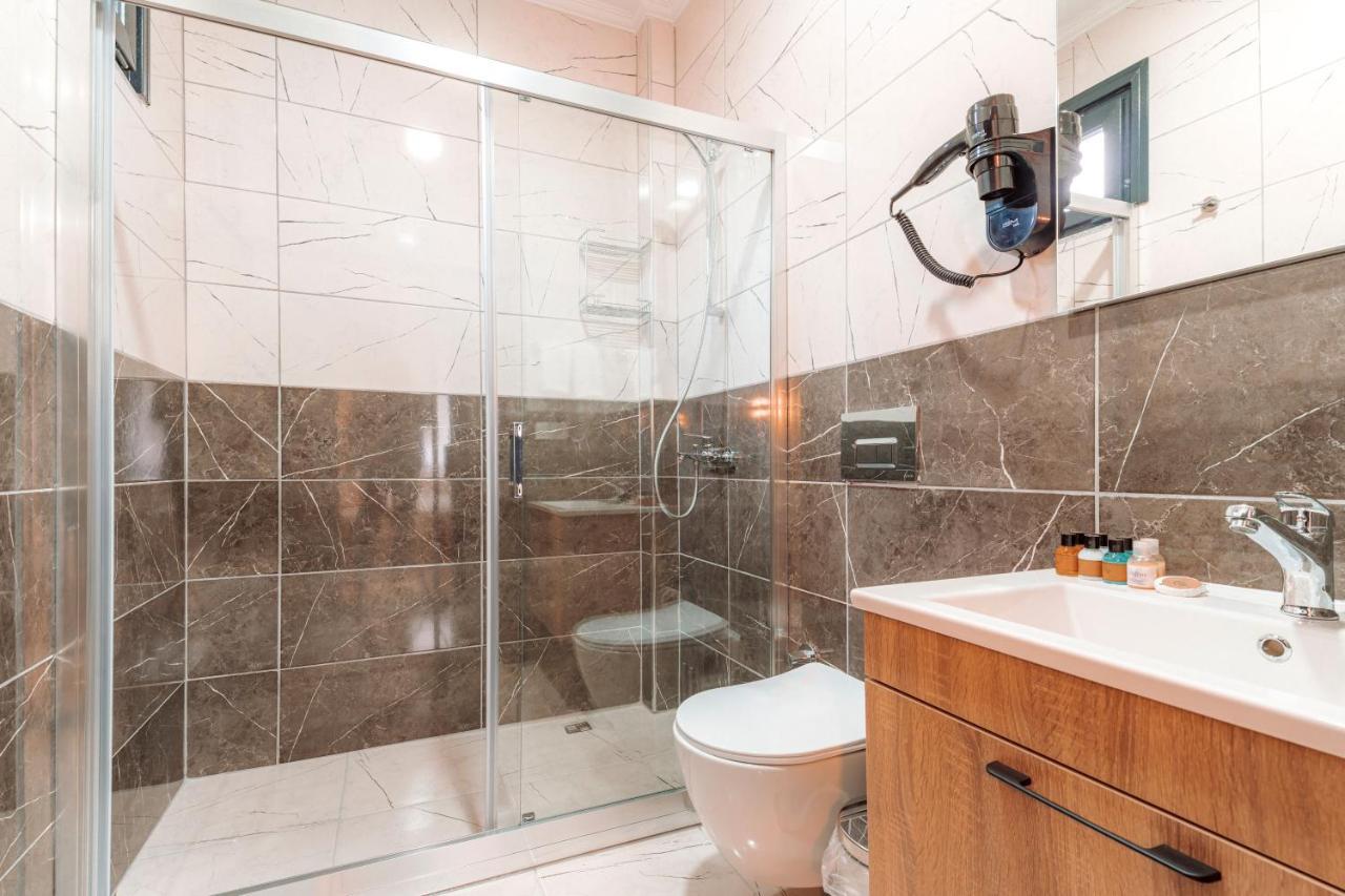 Lidzo Villa Butik Otel ทรับซอน ภายนอก รูปภาพ