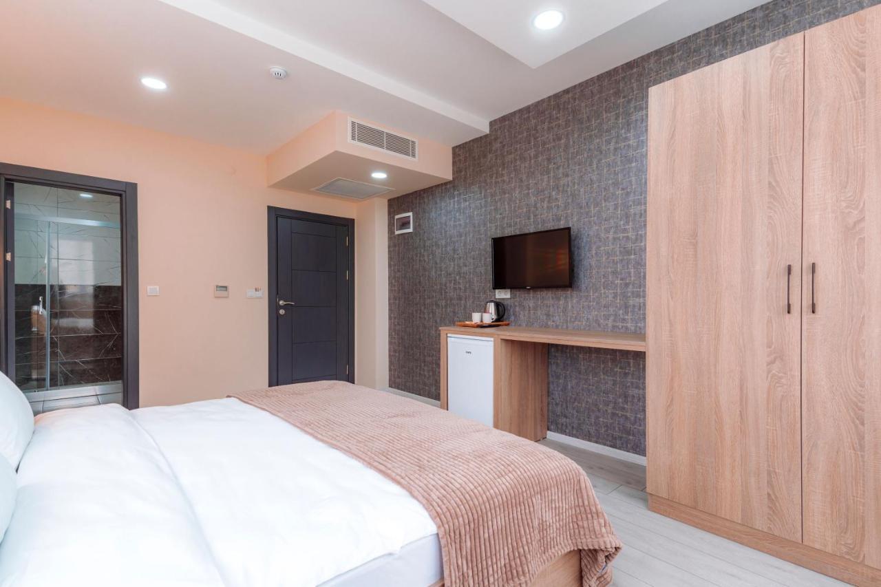 Lidzo Villa Butik Otel ทรับซอน ภายนอก รูปภาพ