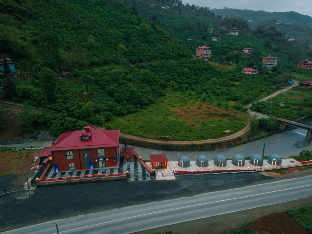 Lidzo Villa Butik Otel ทรับซอน ภายนอก รูปภาพ