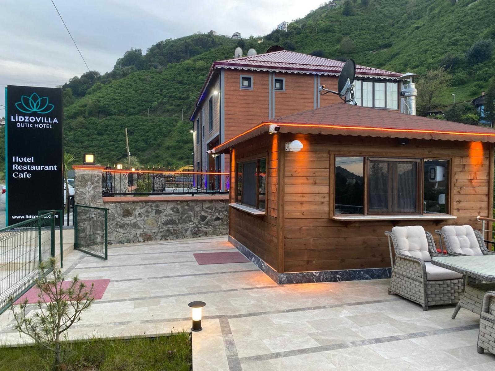 Lidzo Villa Butik Otel ทรับซอน ภายนอก รูปภาพ