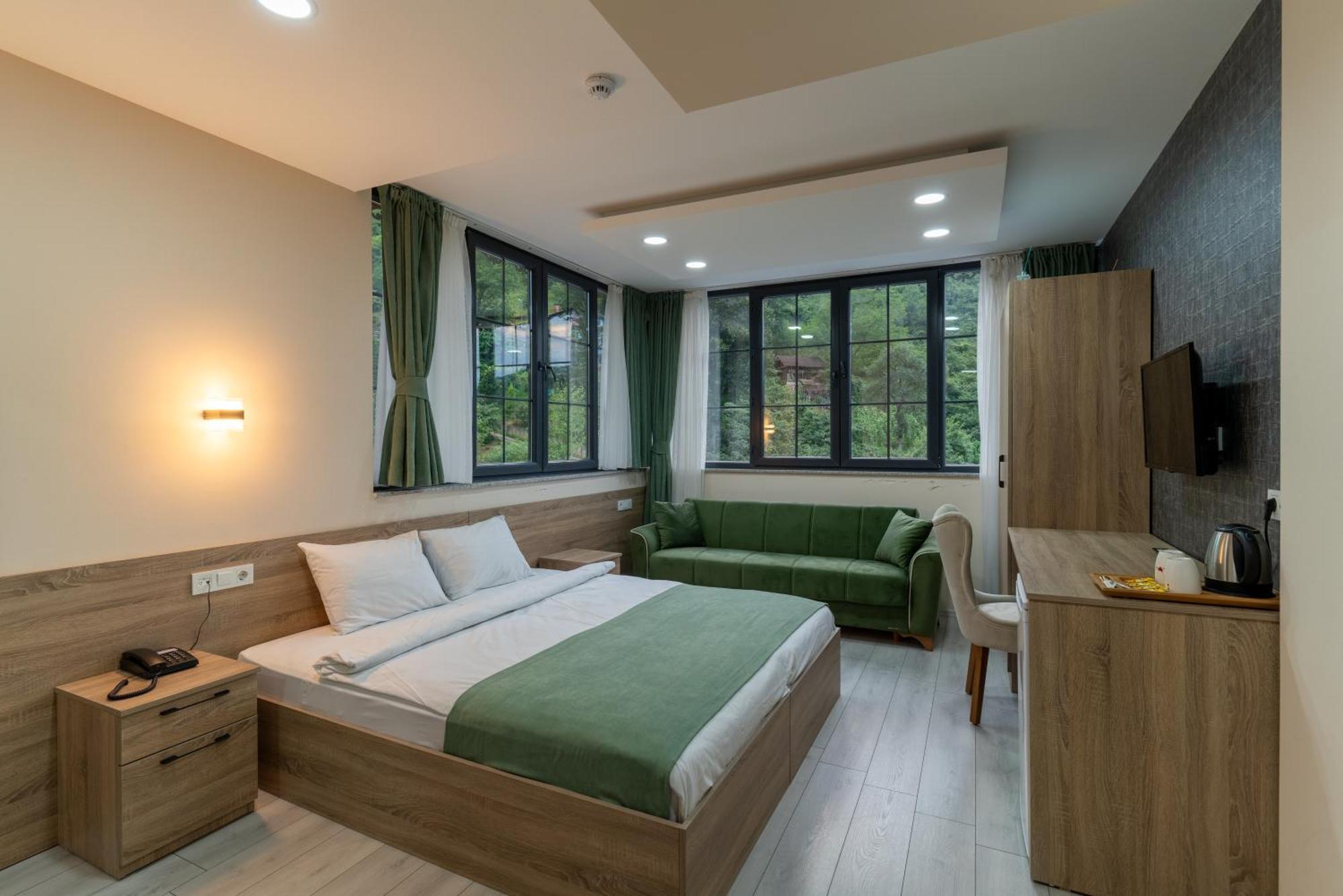 Lidzo Villa Butik Otel ทรับซอน ภายนอก รูปภาพ